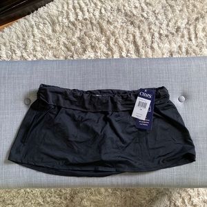 Chaps Black skirted hipster swim bottom.  Brand new with tags.  Size 16